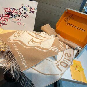 Louis Vuitton Scarf